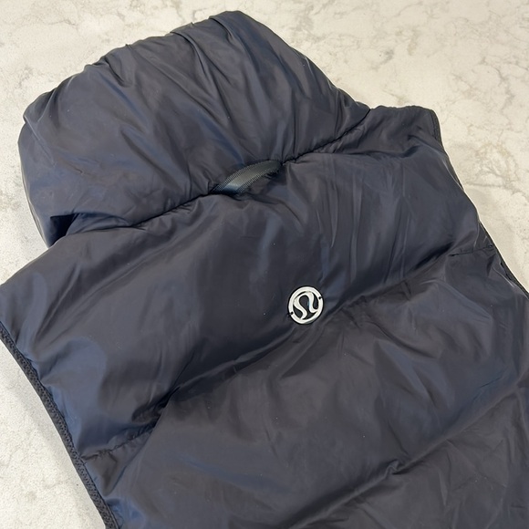 Lululemon Fluffin Awesome Vest Black Puffer Down Women’s - Picture 16 of 16